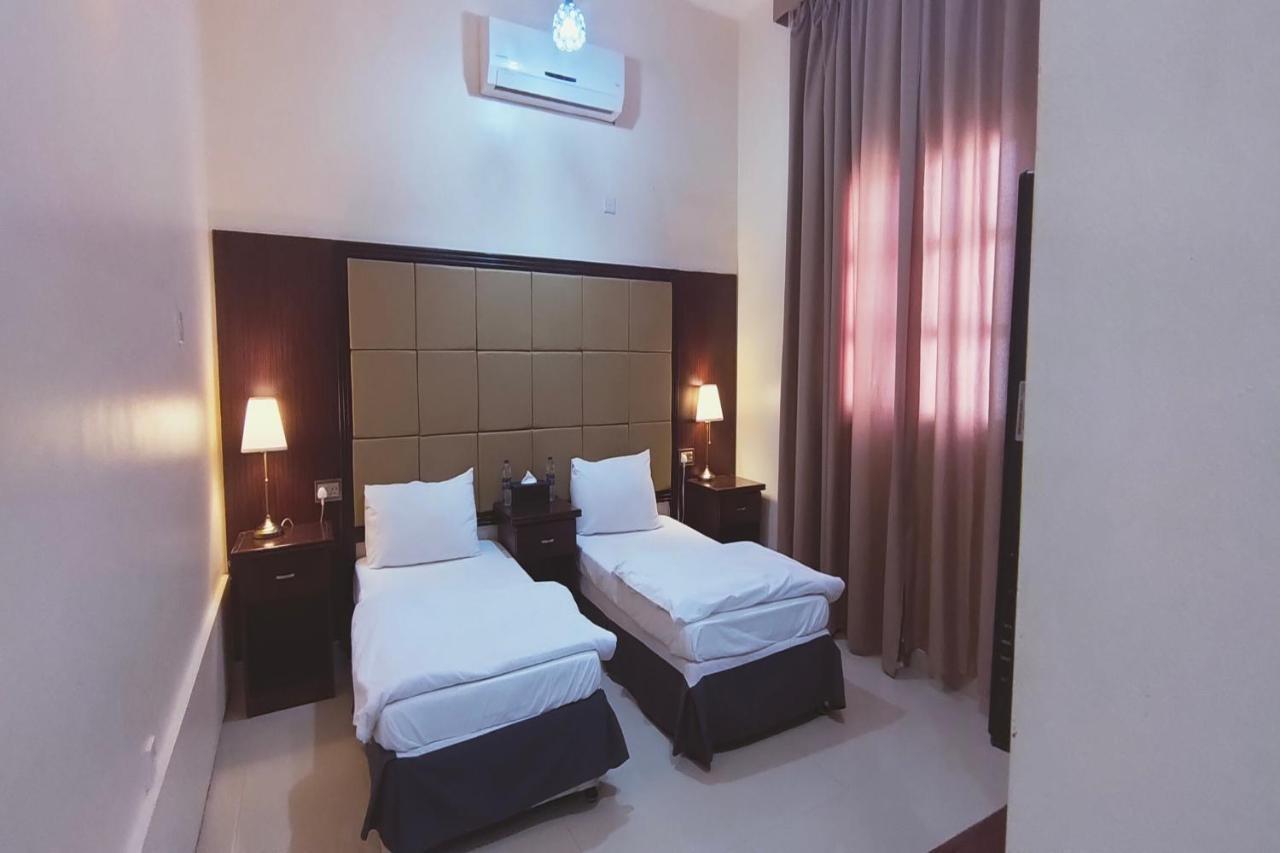 Khorfakkan Hotel Apartments Кор Факан Екстериор снимка